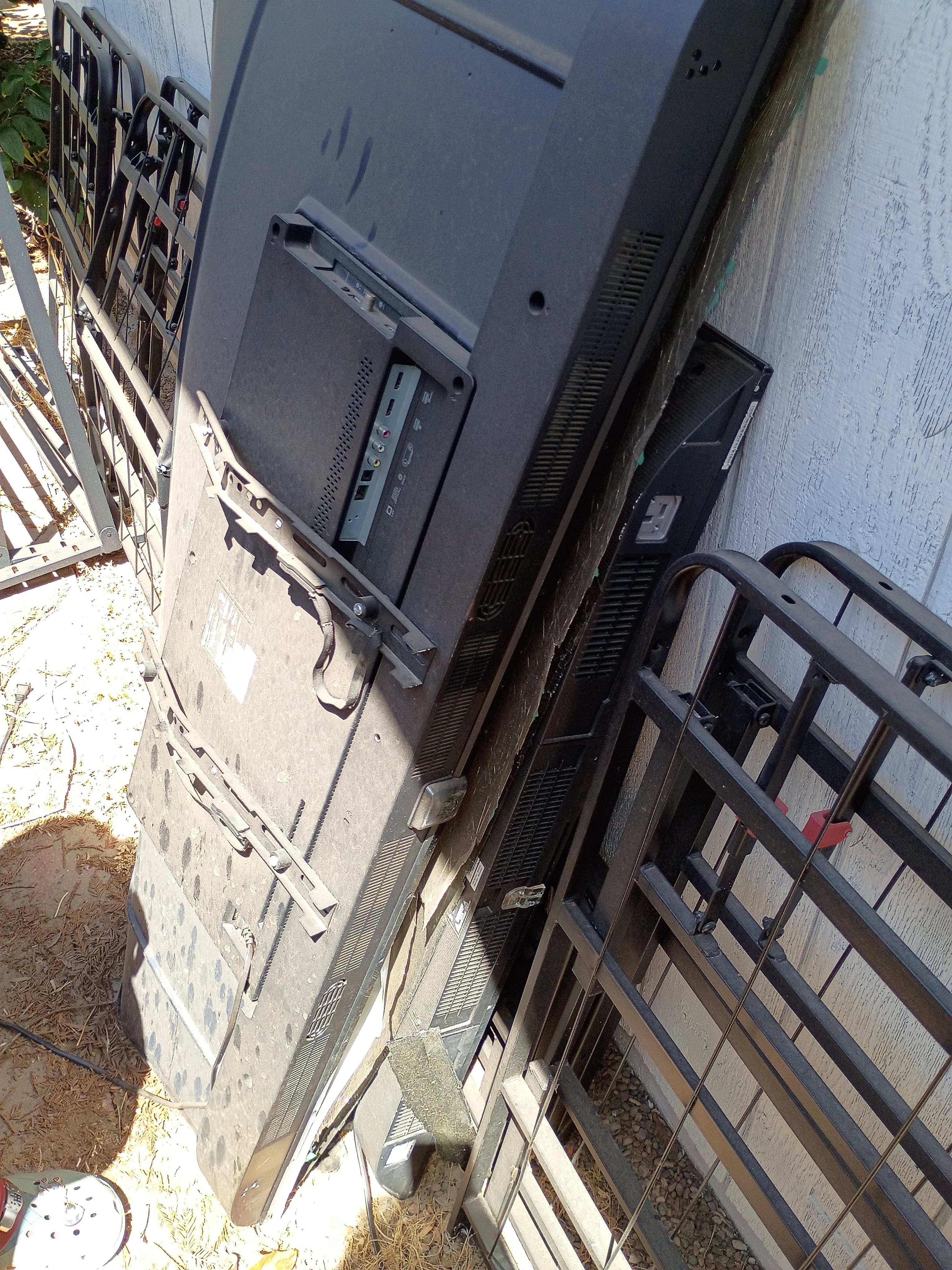 Merced Garage Cleanout before 1